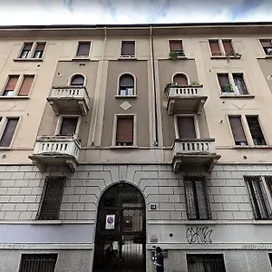  Appartamento New Cozy 7 Metro Stops To Duomo!